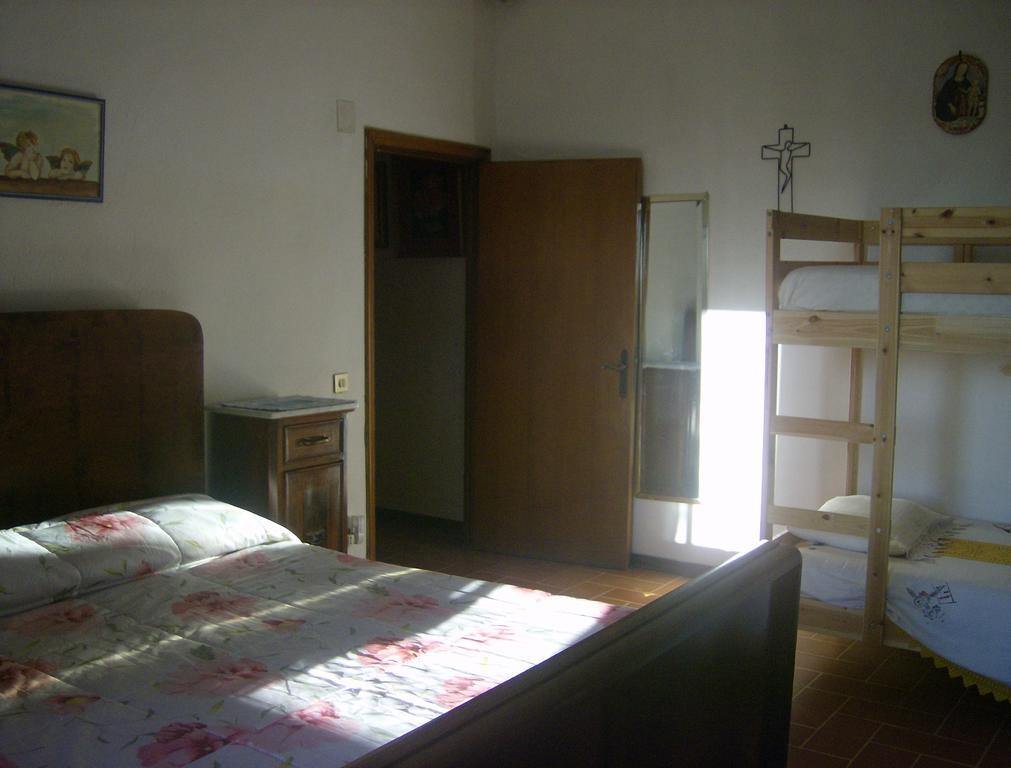 Casa Dina Bed & Breakfast Terontola Стая снимка